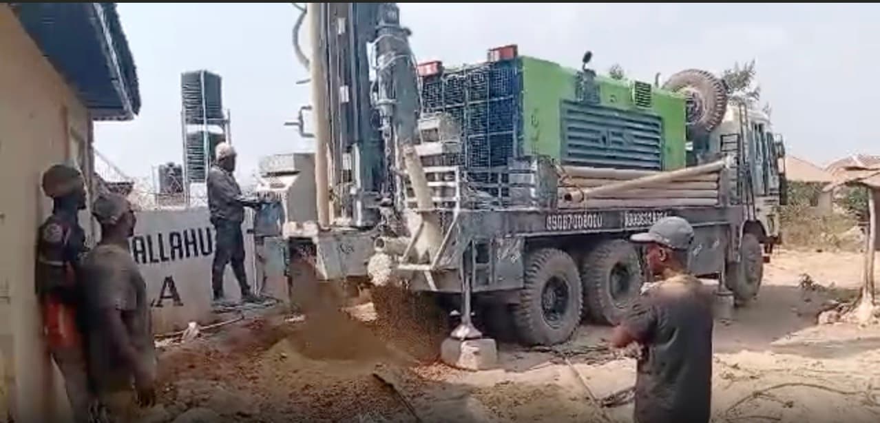 Omidele Hostel Project